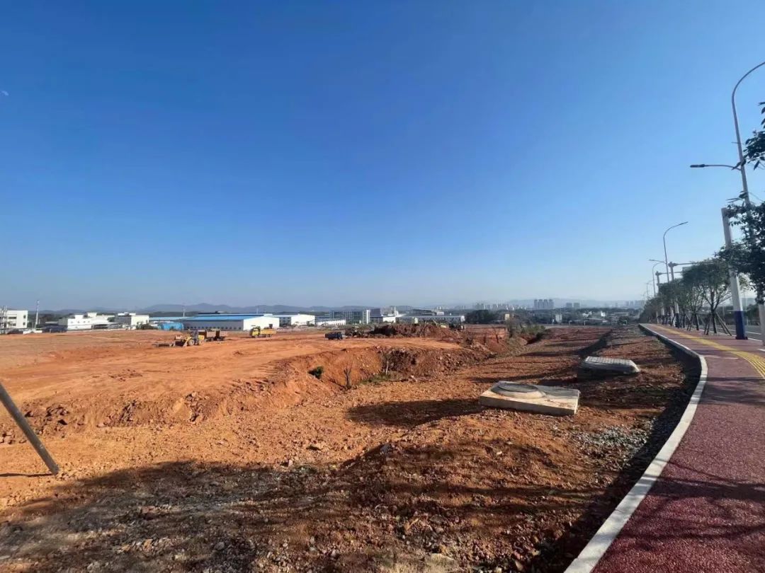 1676074686143416.jpg 640.jpg