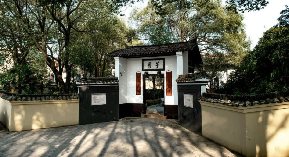 1682296987119667.jpg 1682295638141319.jpg